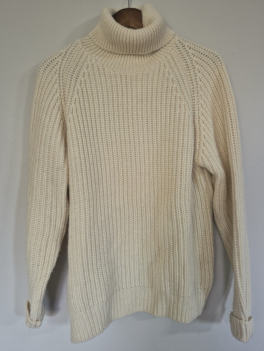 Aran Sweater Market Irish Merino Wool Knit Turtleneck Sweater Medium
